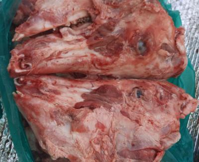 Bỏ sỉ xương má heo số lượng lớn